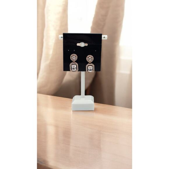 Crystal Drop Dangle Elegant Stud Gold Tone Earrings - Picture 5 of 5